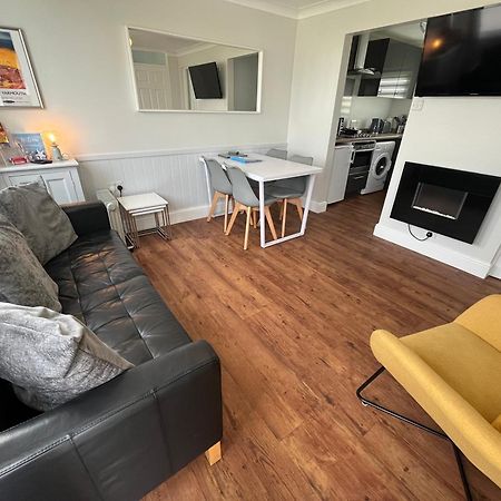 Beachcomber, Sunbeach, Scratby - Two Bed Chalet, Sleeps 4, Free Wi-Fi, Free Club Passes, Free Swimming And Pet Friendly Eksteriør bilde